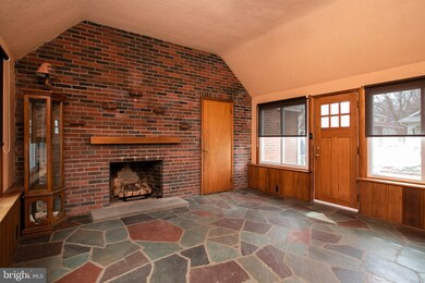 129 Walnut St, Westville, NJ 08093 - photo 5