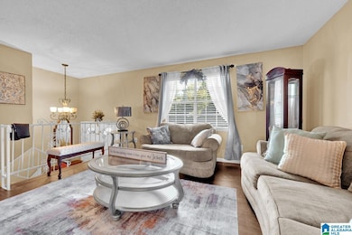 5243 Paramont Dr, Irondale, AL 35210 - photo 2