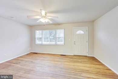 714 Raynor Ave, Catonsville, MD 21228 - photo 5