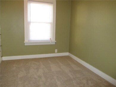 2400 Fruitland Blvd SW, Cedar Rapids, IA 52404 - photo 7