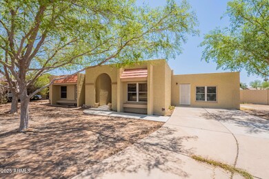 717 W Chilton St, Chandler, AZ 85225 - photo 2