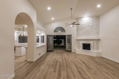 Family room pic2