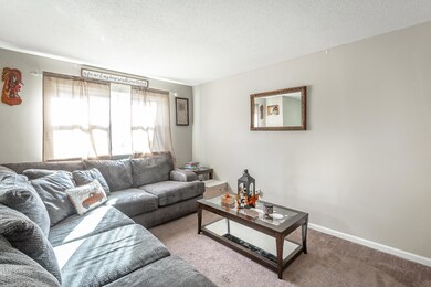 6427 Pythian Road-14