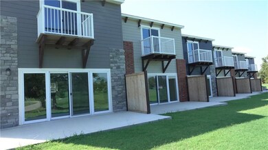 231 Belt St unit 2, Eufaula, OK 74432 - photo 3