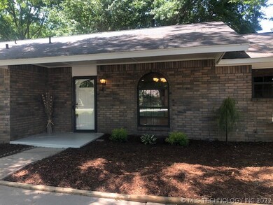 12636 E 128th St S, Broken Arrow, OK 74011 - photo 2