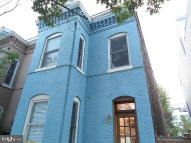 822 N Columbus St, Alexandria, VA 22314 - photo 2