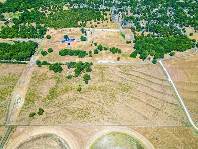 2401 Oak Valley Rd, Corsicana, TX 75110 - photo 7