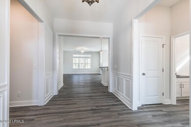 5 Foyer