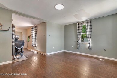45 W Vernon St, Summit Hill, PA 18250 - photo 7
