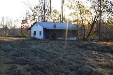Tenant house and could be work shop.