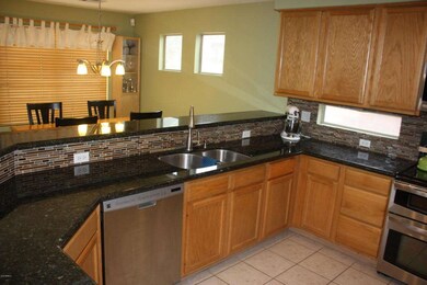Kitchen Area 4
