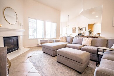 3235 N Arroyo Ave, Fresno, CA 93727 - photo 7