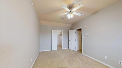 1198 Jones Butler Rd unit 3010, College Station, TX 77840 - photo 4