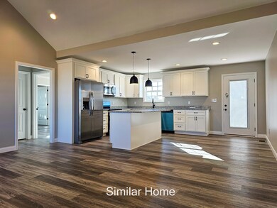 123 Gracelynn Cir, Harrodsburg, KY 40330 - photo 2