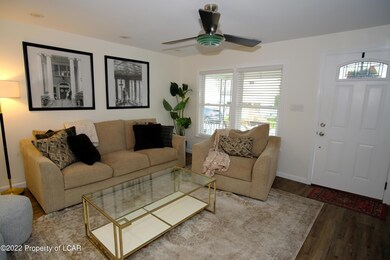 living room v 2