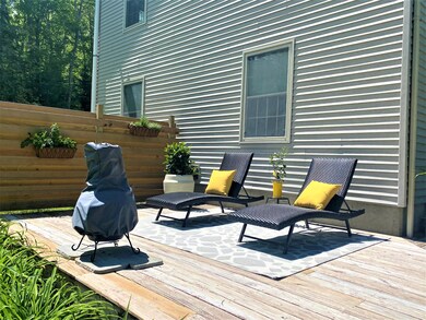 Side Deck
