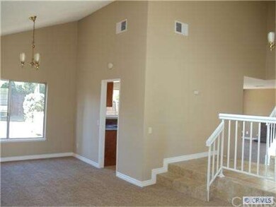 Entrance/ Formal Living Room