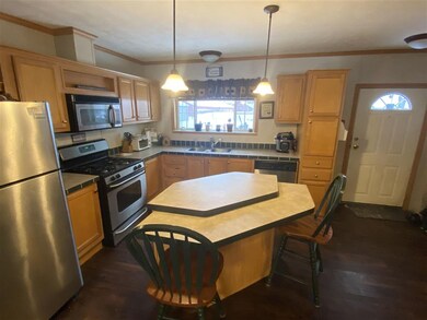 396 Park St, Barton, VT 05822 - photo 5