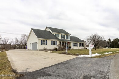 332 Lamplight Ln, Lewisburg, PA 17837 - photo 3