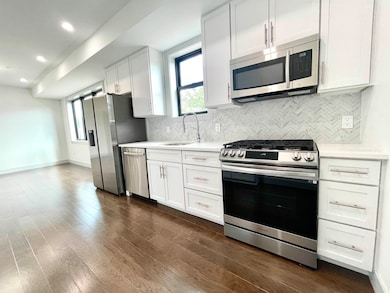 250 Webster Ave unit 2, Jersey City, NJ 07307 - photo 6