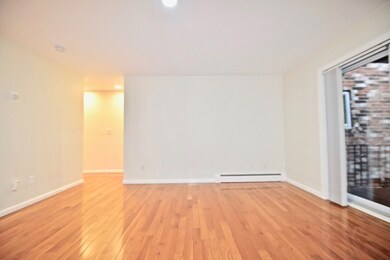 21 Westgate Rd unit 3, Chestnut Hill, MA 02467 - photo 3