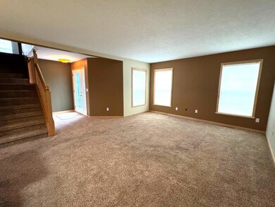 103 Ultra Ct, Roscommon, MI 48653 - photo 4