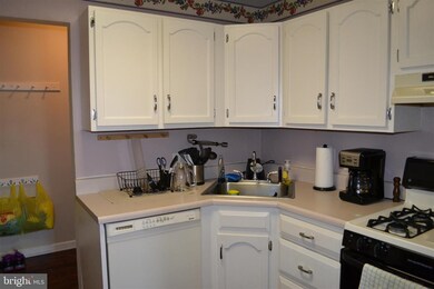 8 Samuel Chase Bldg, Blackwood, NJ 08012 - photo 5