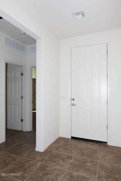 Foyer (2)