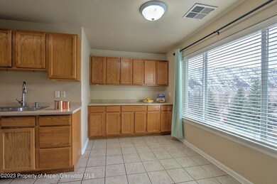 Spacious Kitchen