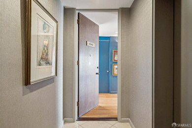 1606 Entrance