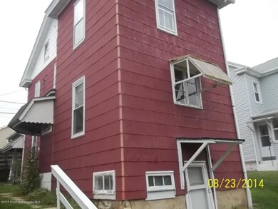 137 Lauderburn Ave, Weatherly, PA 18255 - photo 5