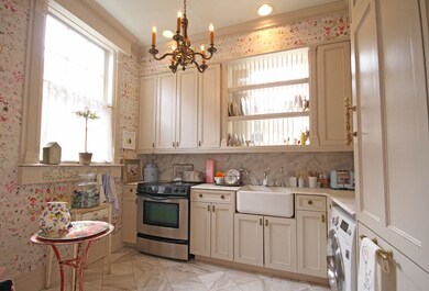 55E Laurens Street_kitchen 2
