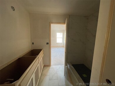 1936 E Van Buren St, Broken Arrow, OK 74011 - photo 5