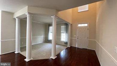 12437 Pfitzner Ct, Woodbridge, VA 22192 - photo 2