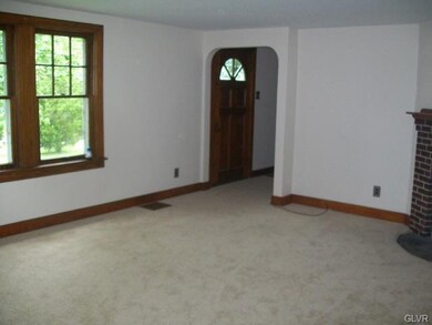 297 California Rd, Quakertown, PA 18951 - photo 2