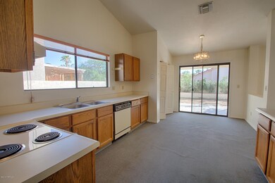 8927 N Fitzgerald__06