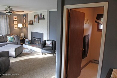 26 Bender Ln, Delmar, NY 12054 - photo 5