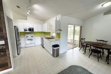 57 Botany Ln, Palm Coast, FL 32137 - photo 3