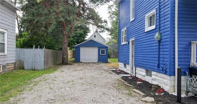 1 car garage