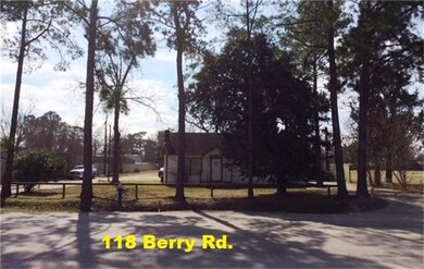 112 Berry Rd, Houston, TX 77022 - photo 3