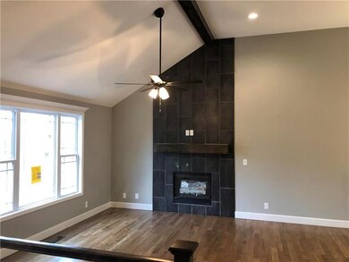 106 E Olive St, Raymore, MO 64083 - photo 5