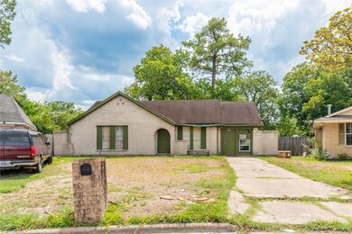 5403 Yorkdale Dr, Houston, TX 77091 - photo 2