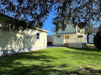 69 Liberty St, Walton, NY 13856 - photo 5