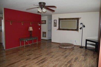 1005 SE Rogue Dr, Grants Pass, OR 97526 - photo 4