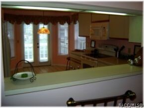 Pass-through to Eat In Kitchen