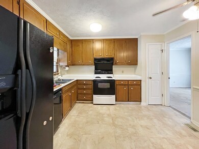 2709 Westgate Dr, Albany, GA 31707 - photo 2