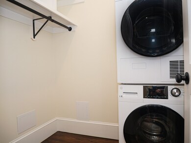 261 W Newton St unit 2, Boston, MA 02116 - photo 5