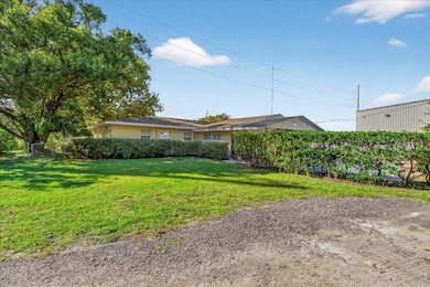 1501 N Combee Rd, Lakeland, FL 33801 - photo 5