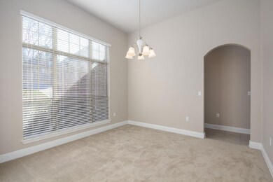 002-Dining Room-MLS