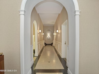 Harbor View unit 1M, Greenwich, CT 06830 - photo 2